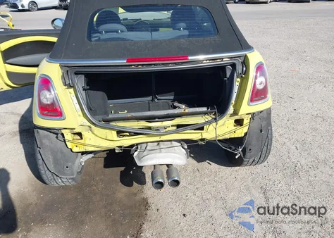 2009 Mini Cooper S from USA, damaged, VIN WMWMS33589TG89091